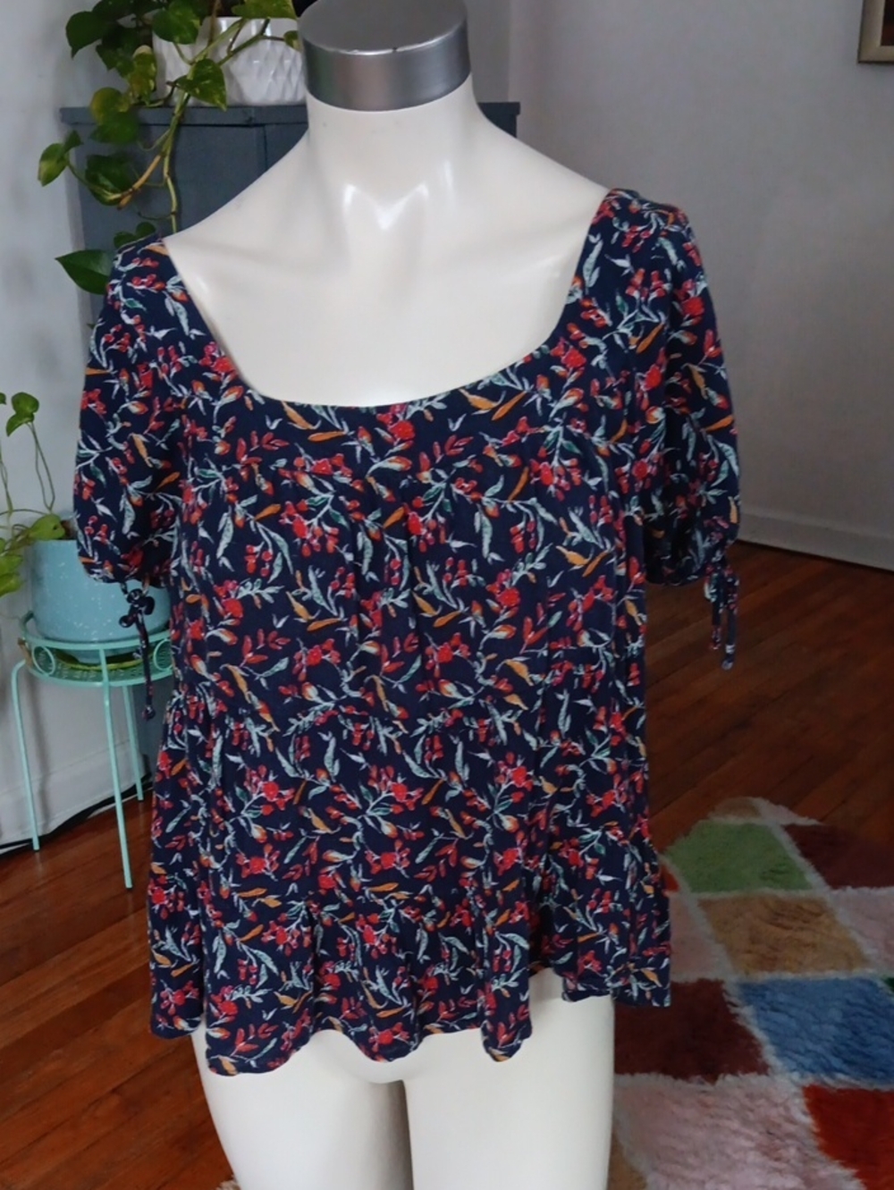 Navy Floral Short-Sleeve Babydoll Blouse